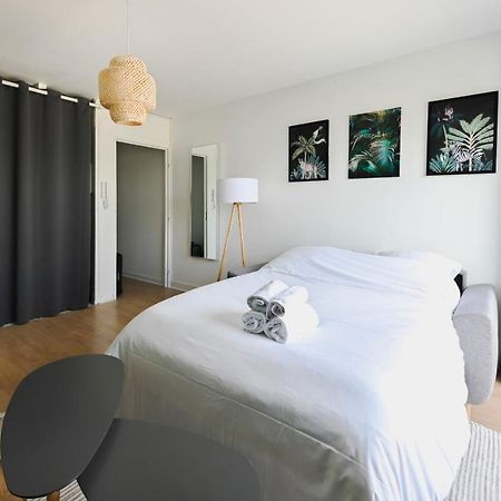 Le Vauquier Calme Moderne Confortable Tours La Riche Exterior foto